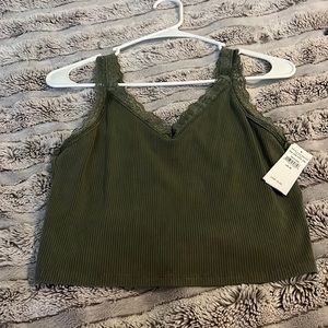Such a cute green crop tank!
